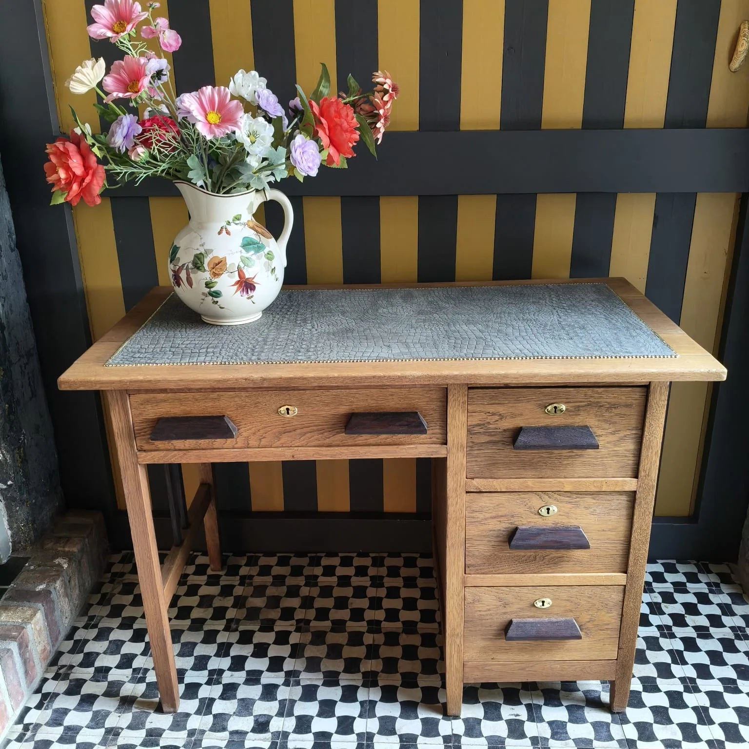Jaren '30 bureau(tje), schrijftafel