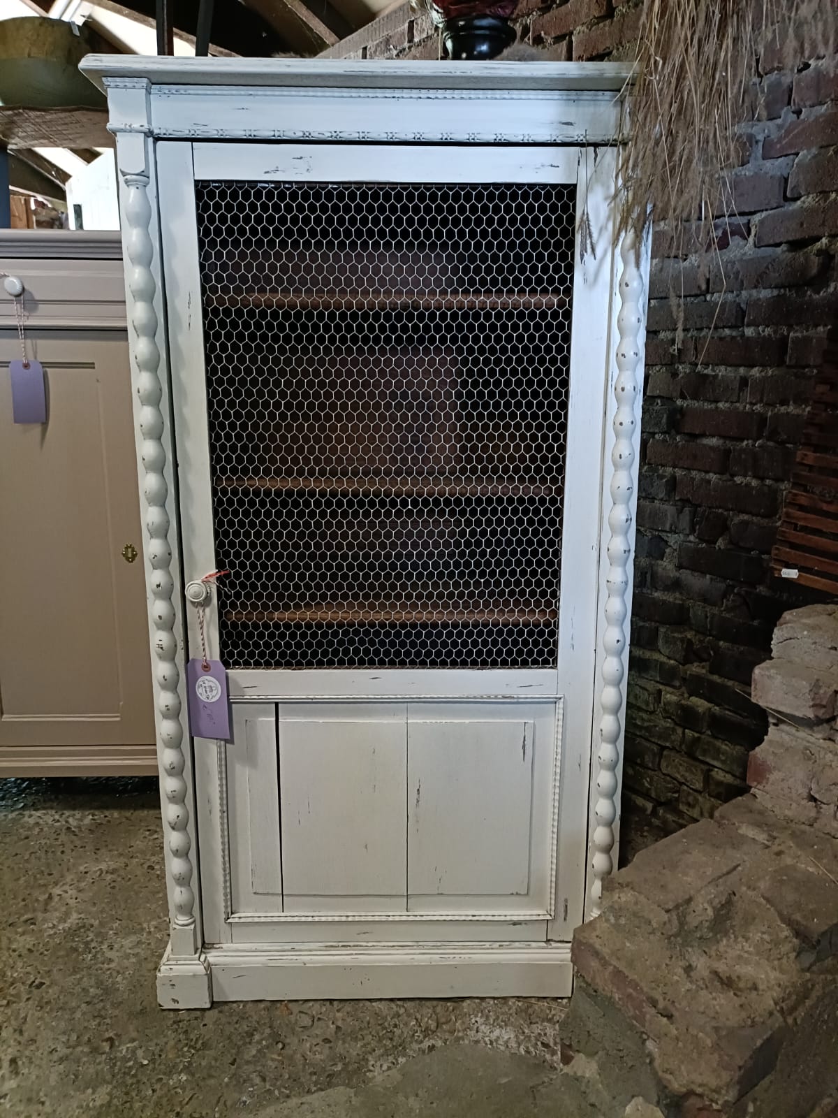 Brocante ééndeurskast, vliegenkast