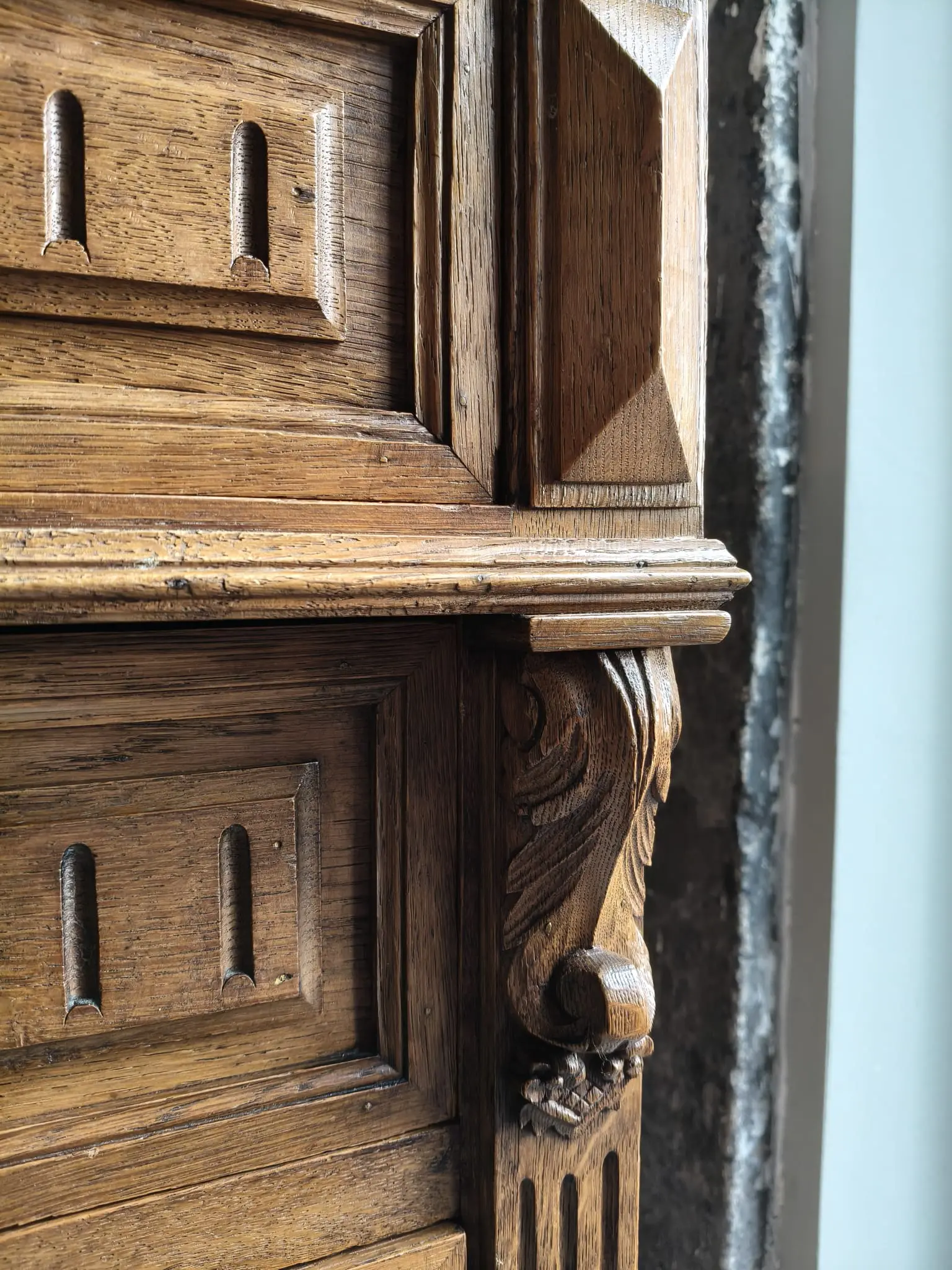 Antiek Franse commode, wastafel.