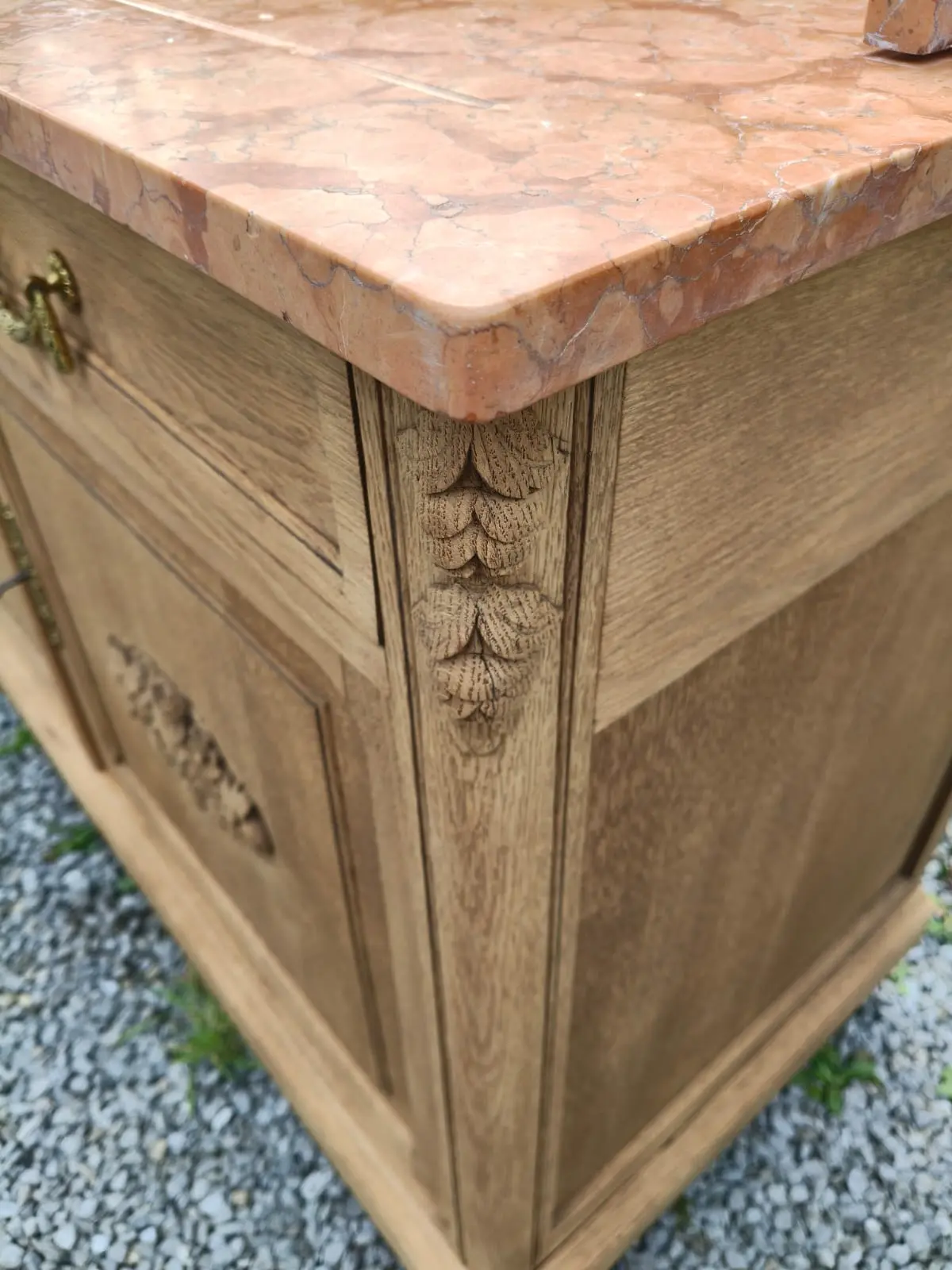 Detail 3
