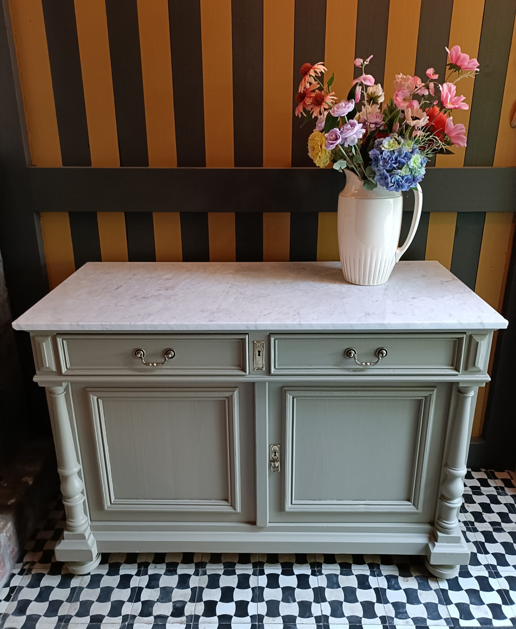 Dressoir ca 1920