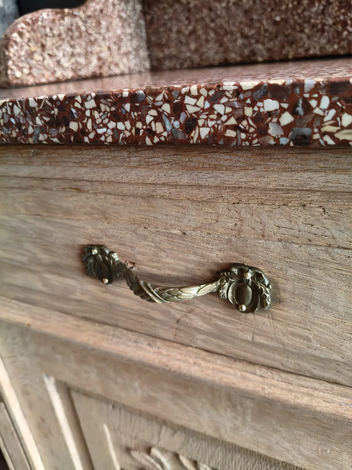 Detail 7