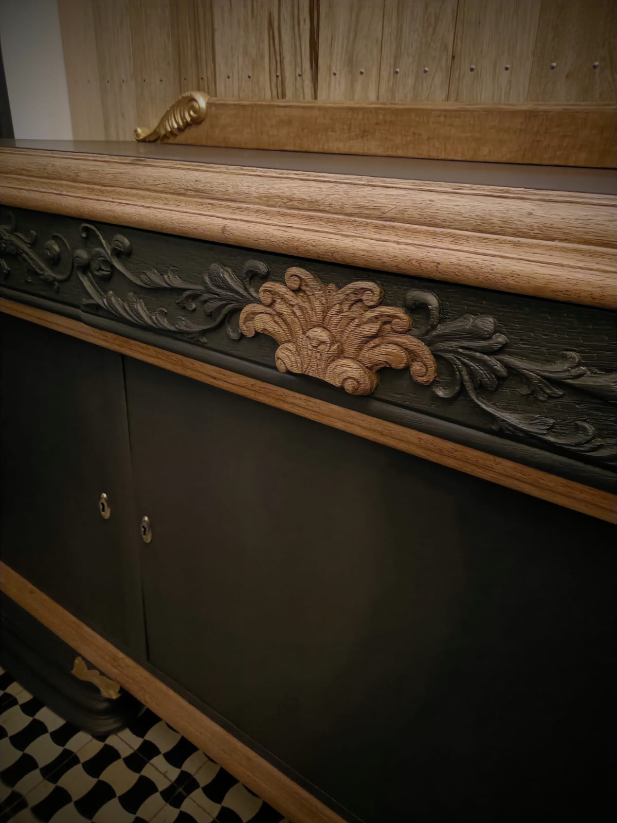 Detail 1
